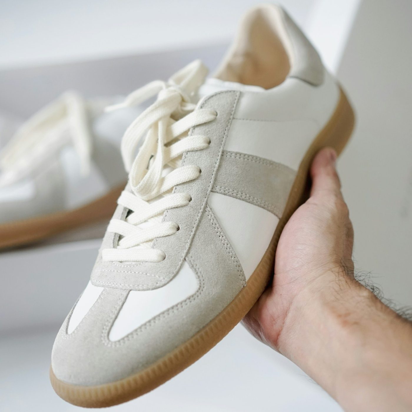 Sneaker Trainer