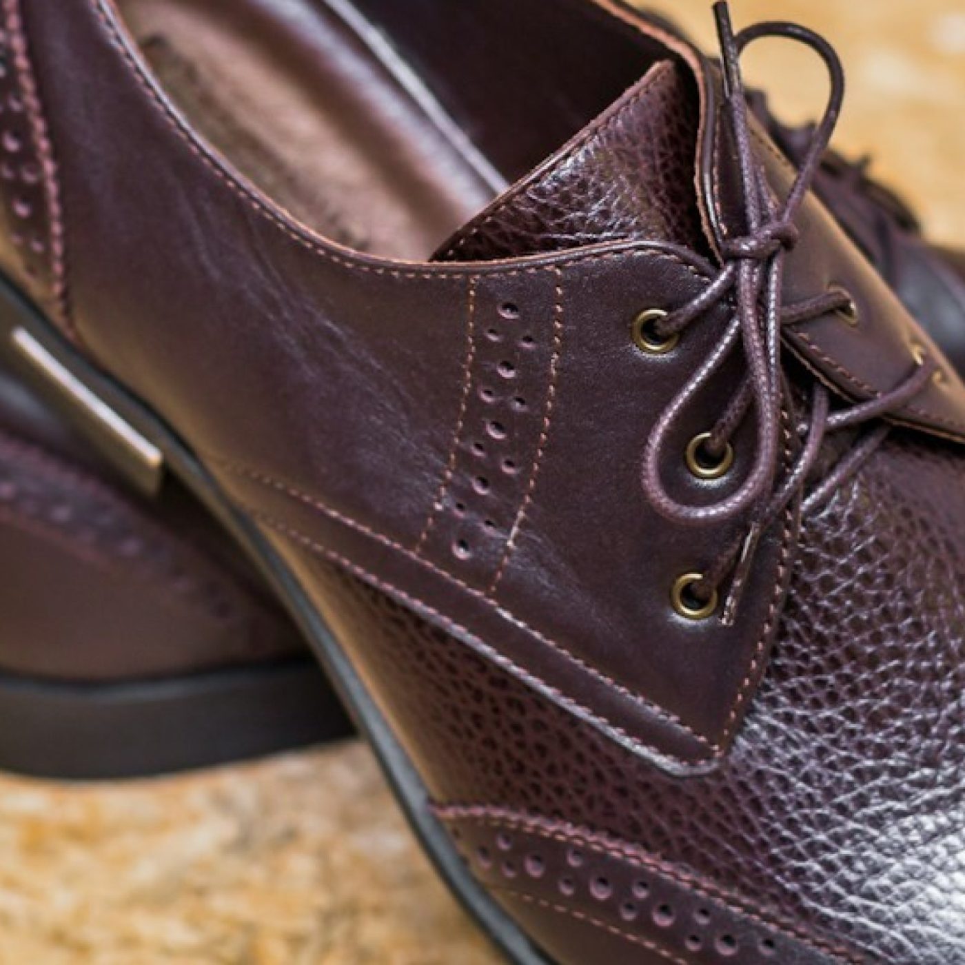 Wingtip Derby