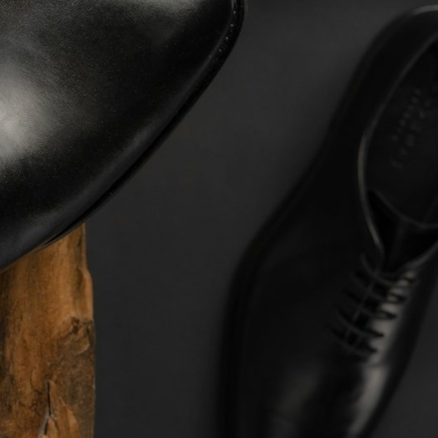 Derby Brogue Capri